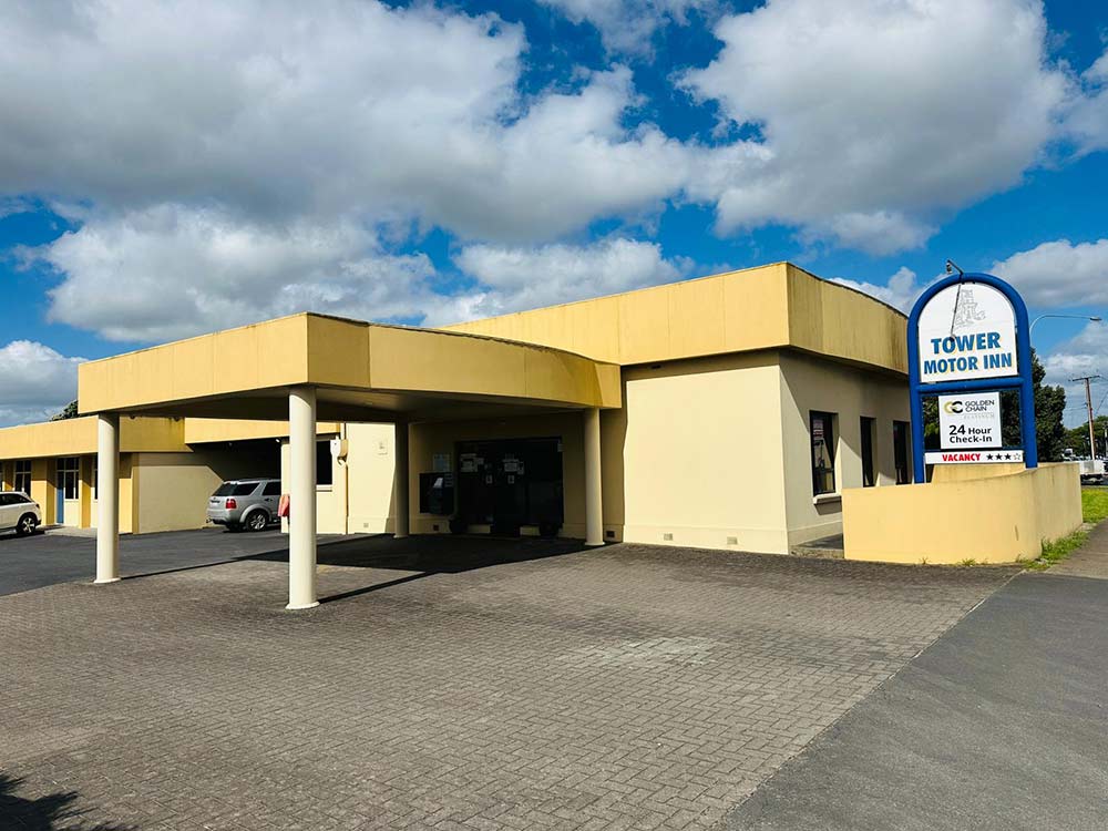 Tower Motor Inn - 140 Jubilee Highway West Mount Gambier SA 5290
